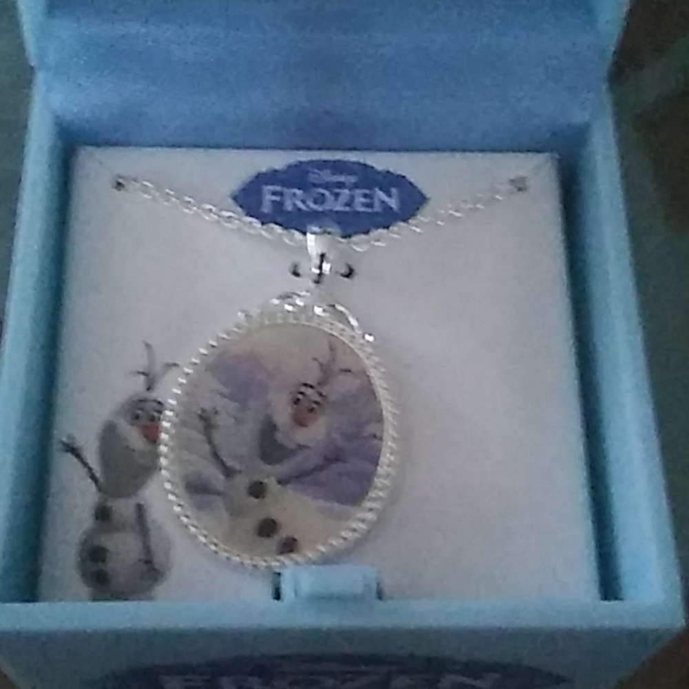 Frozen olaf the snow man music pendant